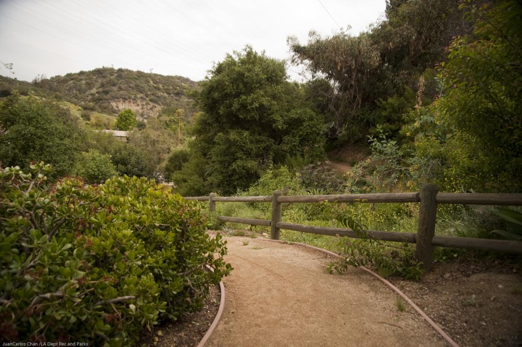 Eagle Rock Hillside Park – FilmLA Reservations